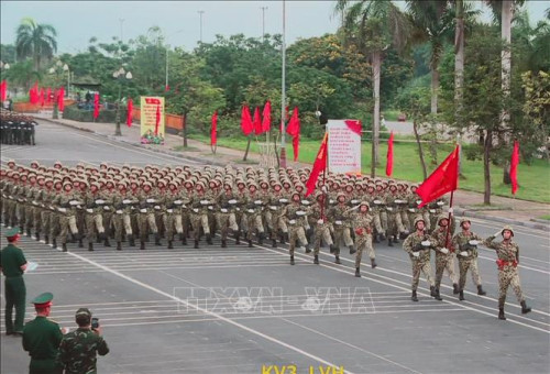 Hợp Luyện Lần 1 Chuẩn Bị cho Lễ Diễu Binh Kỷ Niệm 80 Năm Quốc Khánh Việt Nam