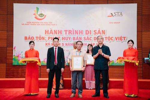 LƯƠNG Y ĐẶNG MINH HÙNG – NGƯỜI GIEO MẦM TRI THỨC VÀ GIỮ GÌN TINH HOA VIỆT TRONG NGHỆ THUẬT CHÂM CỨU DÂN TỘC