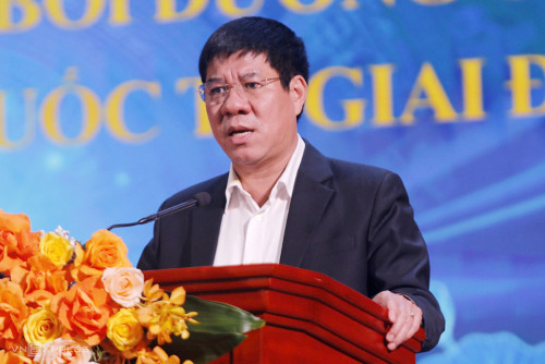 Bộ Giáo dục trăn trở: 66% học sinh giỏi Olympic chọn ở lại nước ngoài