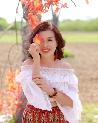 Bùi Thị Diệu Hằng: Người Phụ Nữ Vượt Thời Gian – Từ Công Nhân May Đến Đại Sứ Du Lịch Việt Nam