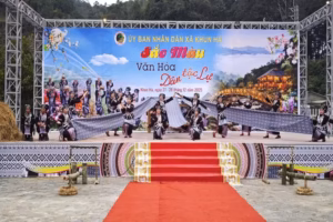 Sắc màu văn hóa dân tộc Lự giữa núi rừng Lai Châu